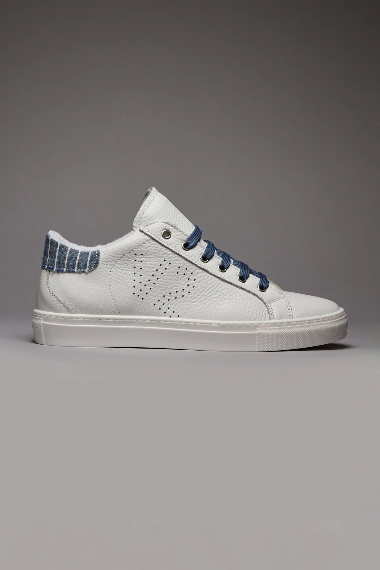 TENNIS - SNEAKERS A SUOLA BASSA BIANCA CON RETRO IN TESSUTO GESSATO BLU