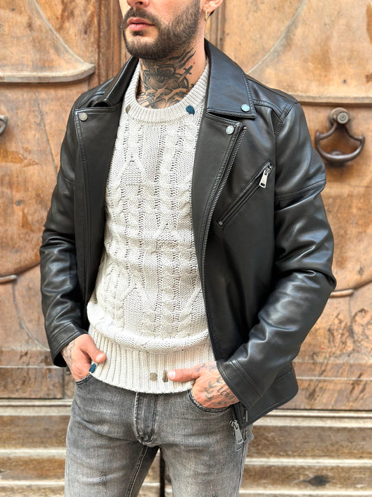 CHIODO NERO GIANNI LUPO