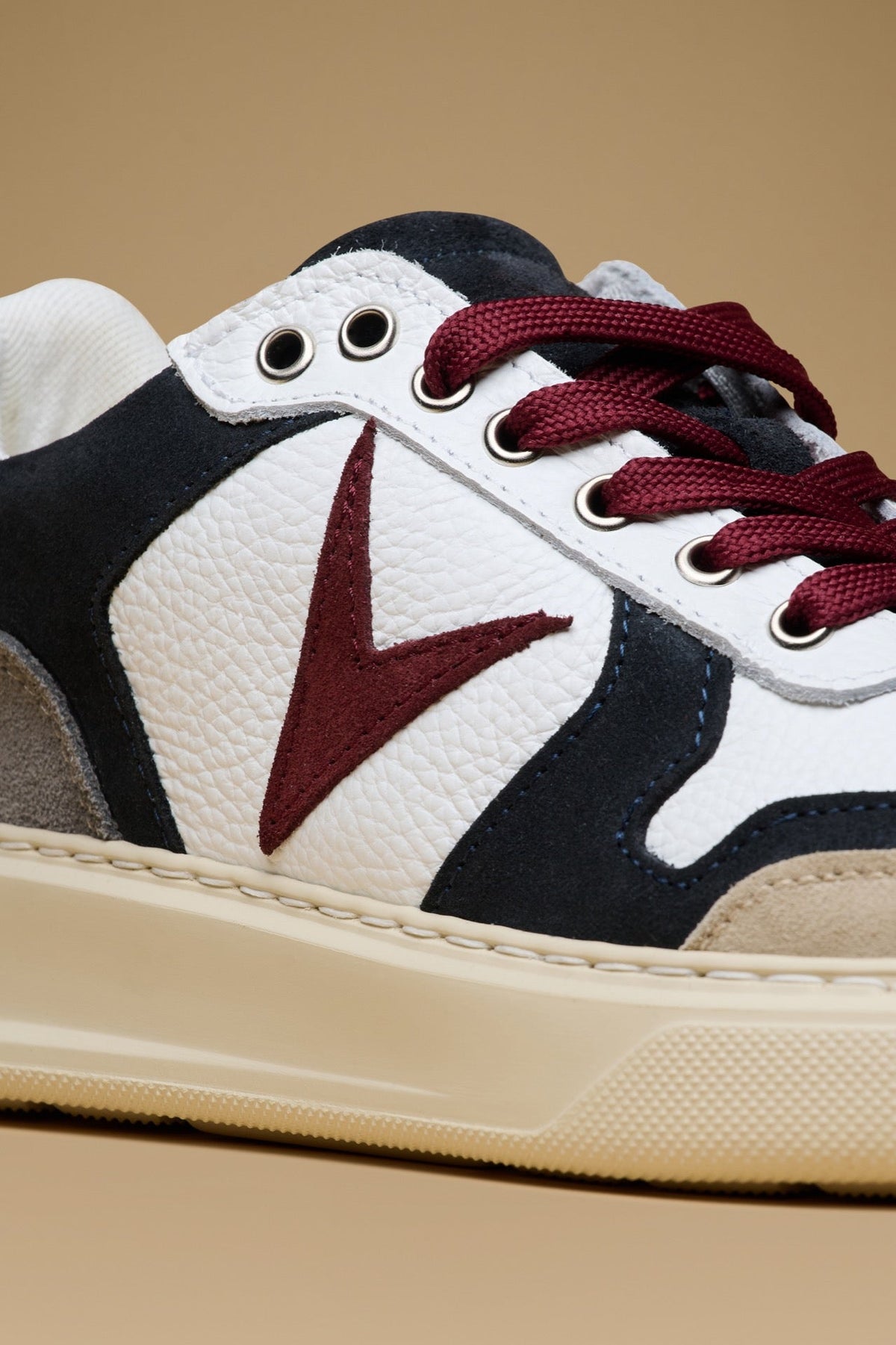 SUPERSTAR - SNEAKERS A SUOLA ALTA BIANCA CON INSERTI SABBIA, BLU E BORDEAUX