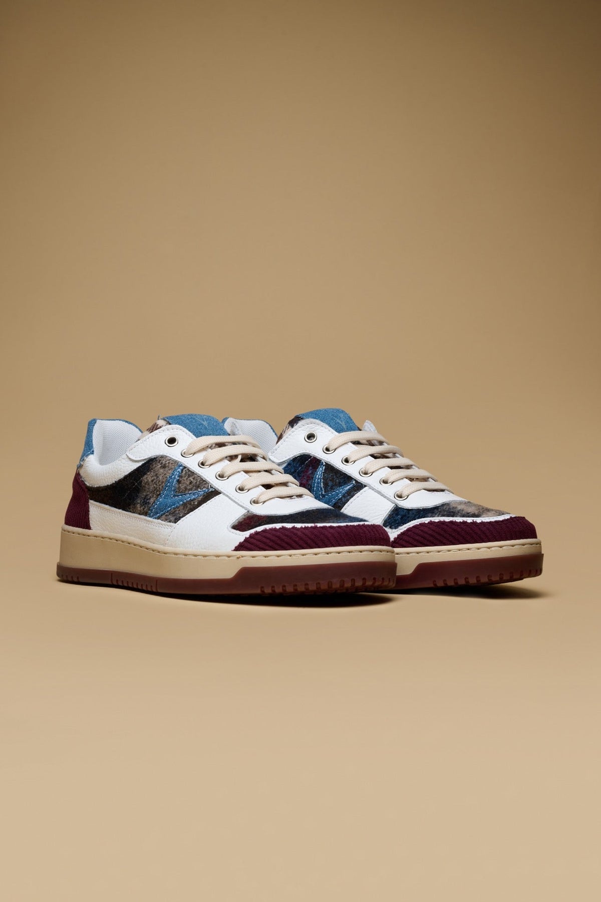 COLLEGE - SNEAKERS BIANCA CON INSERTI PATCHWORK IN TESSUTO V2 BORDEAUX