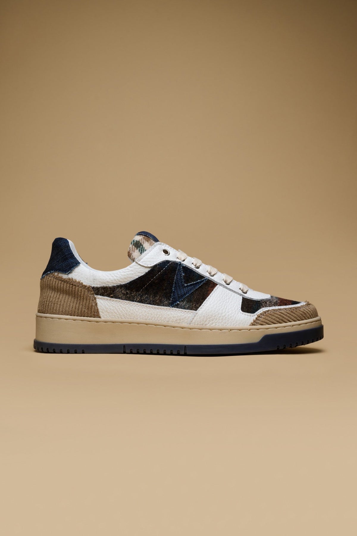 COLLEGE - Sneakers Bianca con inserti Patchwork in tessuto V2 Blu